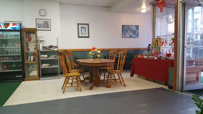 Lin's Kitchen 9