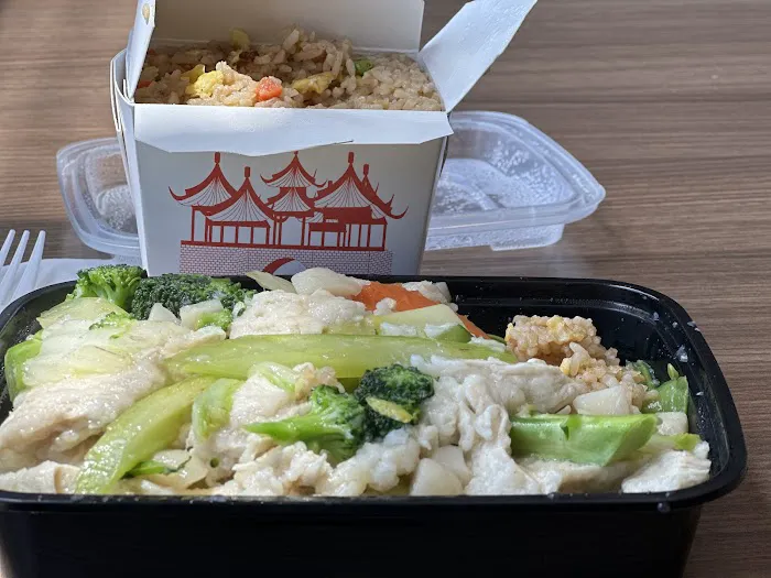 Little Chef Chinese Take-Out (Ocean Beach) 8