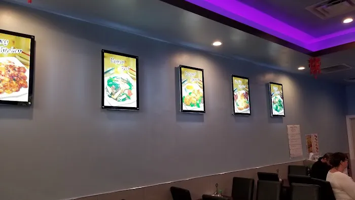 Ming Kitchen 4