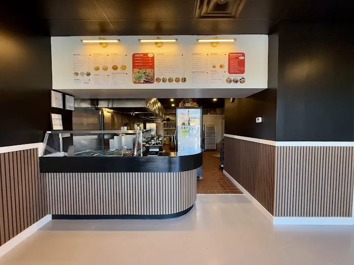 Main Moon Restaurant 5