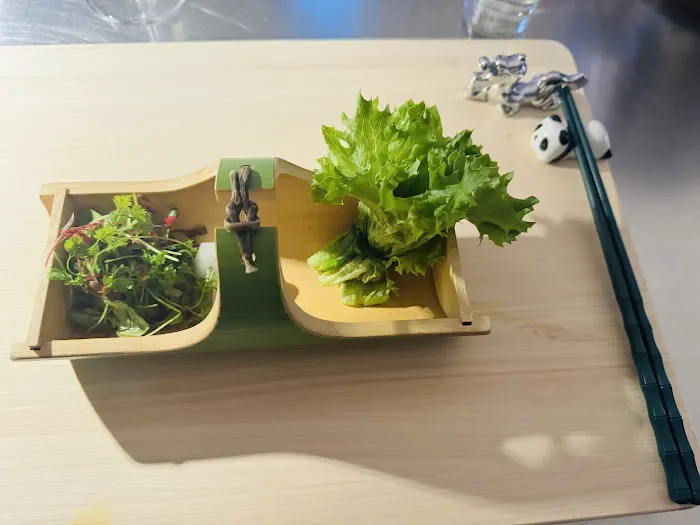 Ling Kitchen 9