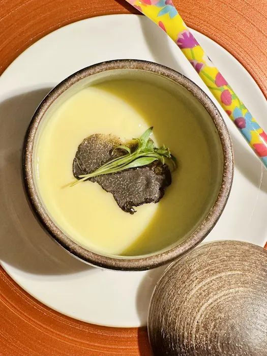 Ling Kitchen 10