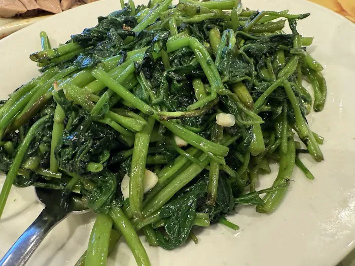 Din Ho Chinese BBQ 10
