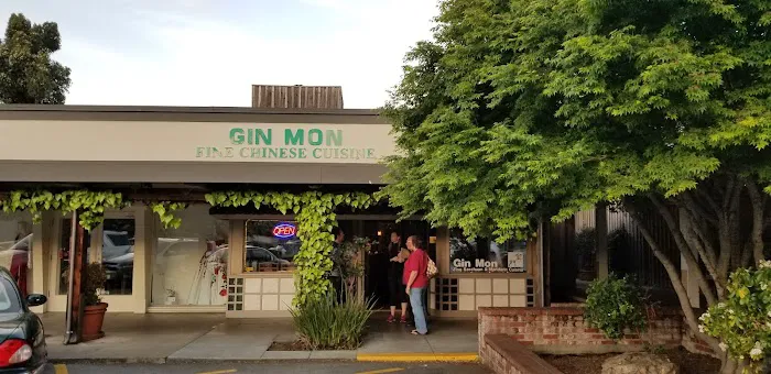 Gin Mon Chinese Restaurant 3