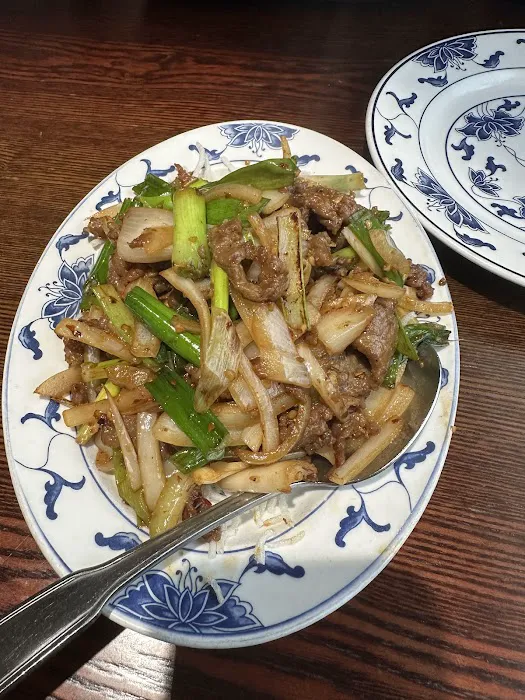 Gin Mon Chinese Restaurant 6