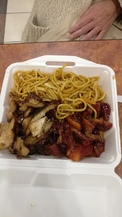 Golden Wok 10