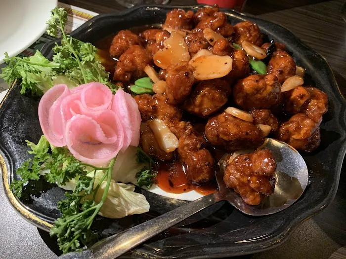 Yen Yen Chinese Restaurant 3