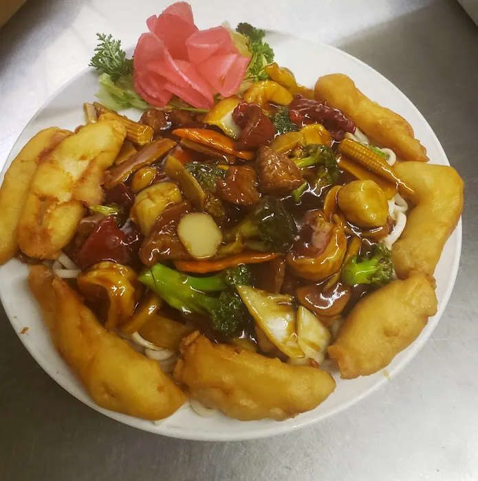 Yen Yen Chinese Restaurant 6