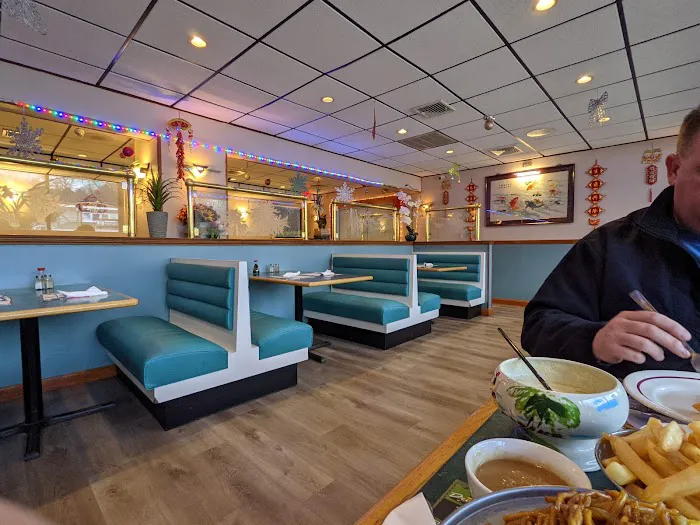 Jade Garden Chinese Restaurant 3