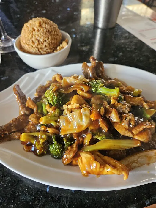 Koy Chinese & Sushi Restaurant 9
