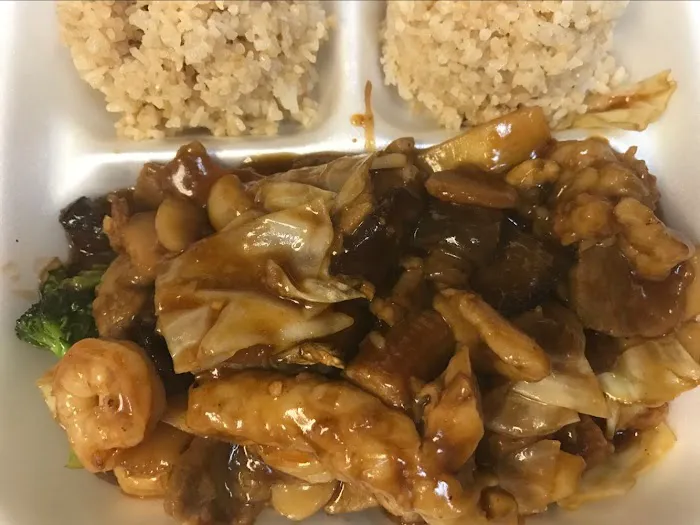 China Palace Restaurant 9