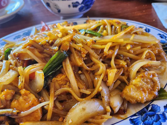 La Vernia Chinese Cuisine 8
