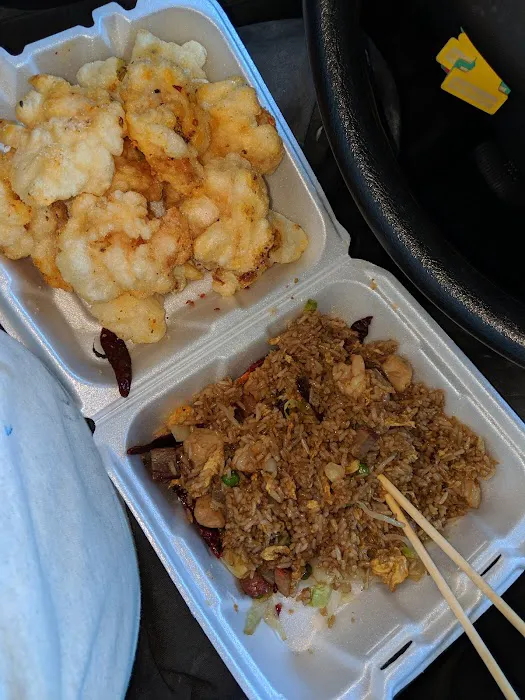 Hunan D'Lite Restaurant 6