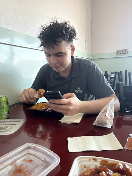 Yang's Garden Restaurant 1