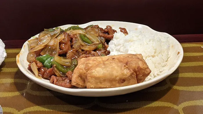 Lucky Inn Chinese Restaurant 5