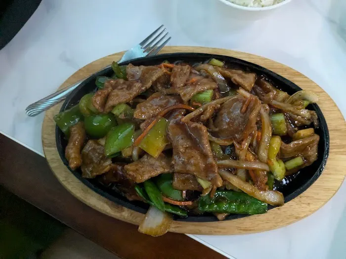 Dragon Hill Chinese Restaurant 2