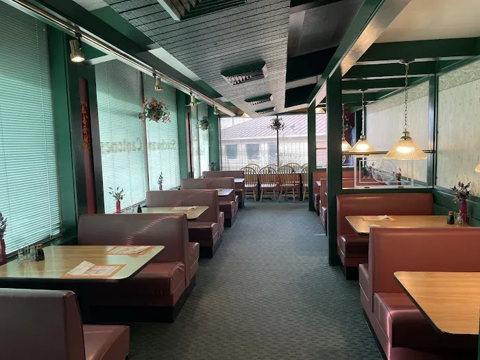 La Choi's Noodle Parlor 5
