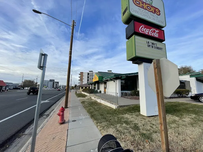 La Choi's Noodle Parlor 3