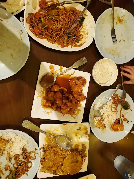 Lucky 5 Chinese Restaurant 8