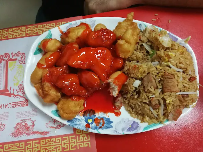 Yi-Wong Chinese Restaurant 7