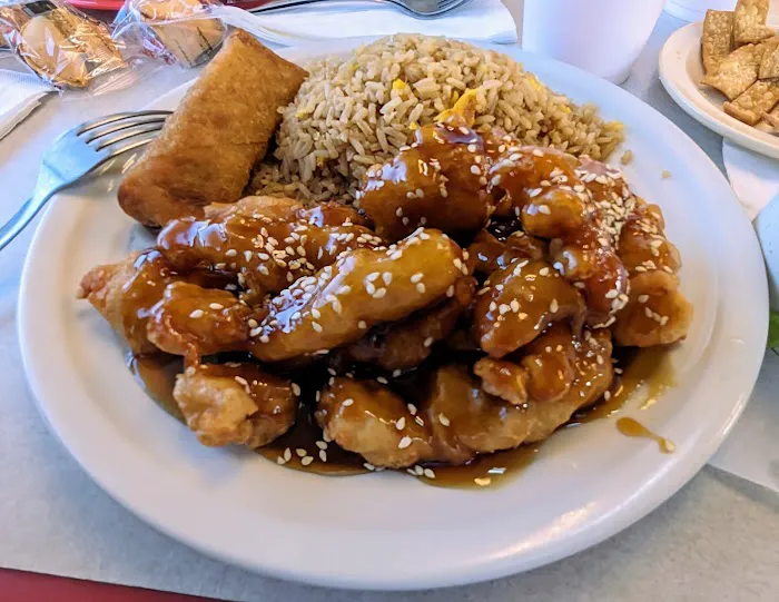 Wall Chinese Cafe 3