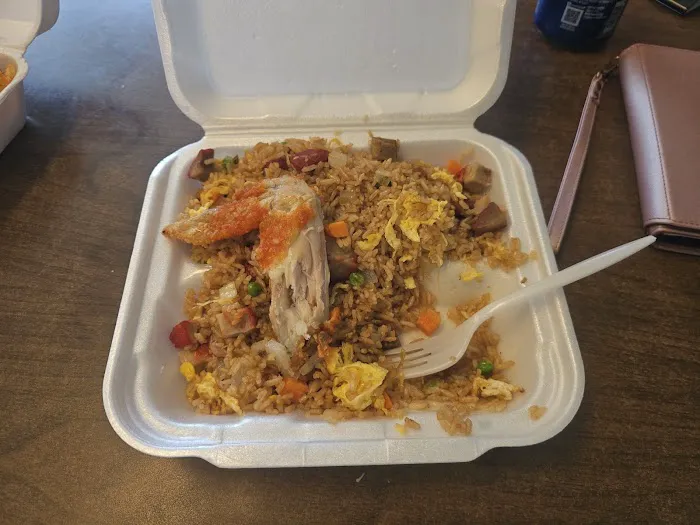 Pearl Chinese Restaurant Plus Carrier Chicken & Seafood 3