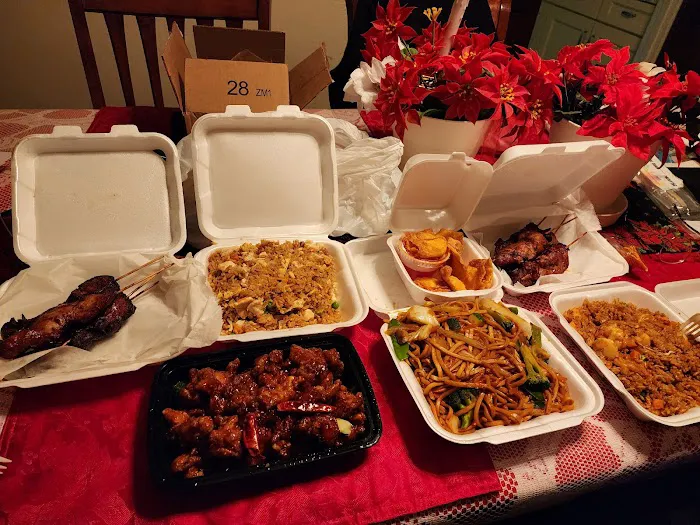 Pearl Chinese Restaurant Plus Carrier Chicken & Seafood 5
