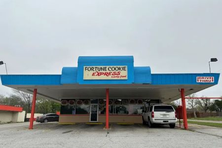 FORTUNE COOKIE EXPRESS CHINESE RESTAURANT