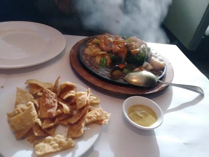 Golden China Restaurant 1