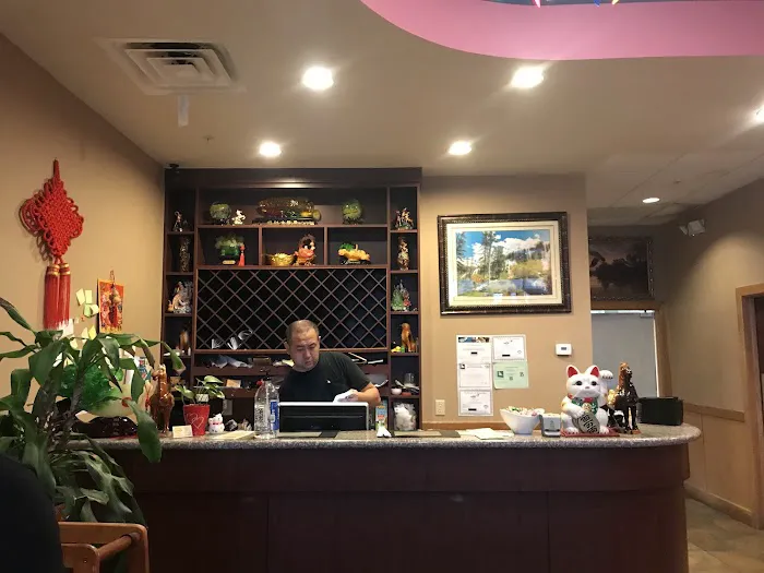 Yum Asian Bistro 7