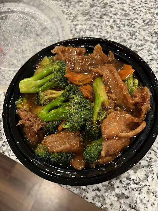 Yum Asian Bistro 10
