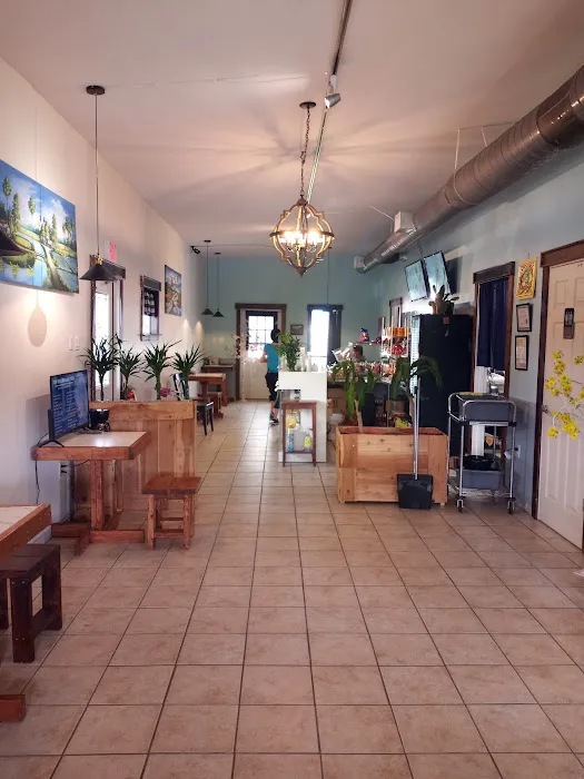 Hana’s Cafe and Market 7