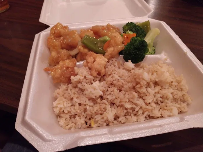 Bamboo Gardens Chinese Restaurant 10