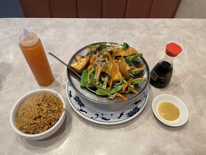 Grand China Restaurant 10
