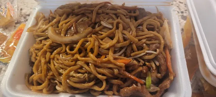 Jackie Chen's Asian Diner 10