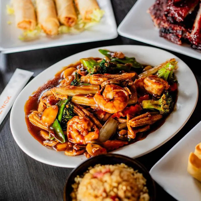 Imperial Wok Chinese Restaurant 6