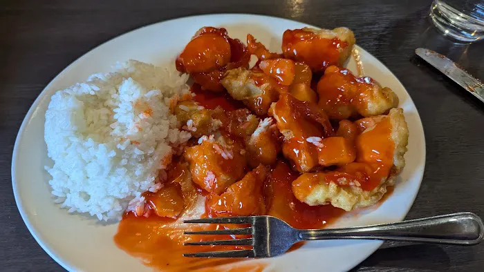 Imperial Wok Chinese Restaurant 9
