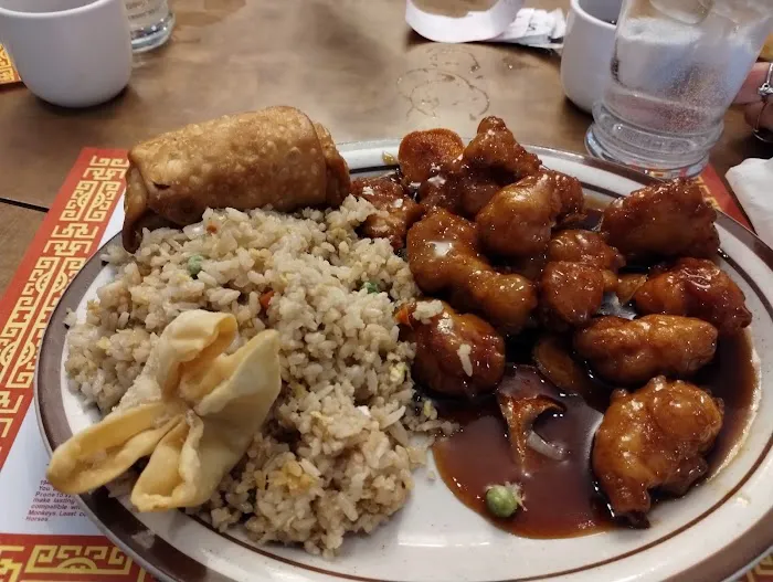 First Wok Chinese Restaurant 7