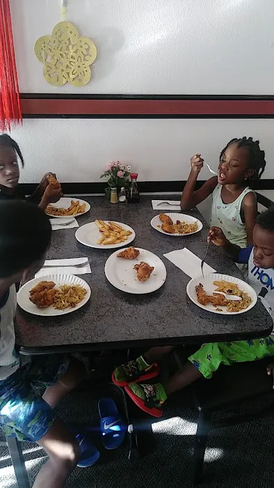 Poinciana Chinese Restaurant 3