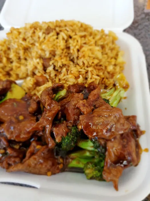 Poinciana Chinese Restaurant 8