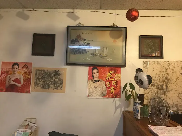 China Moon 7