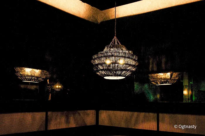 Golden Dragon 9