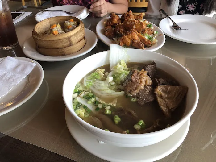 Peony Asian Bistro 4