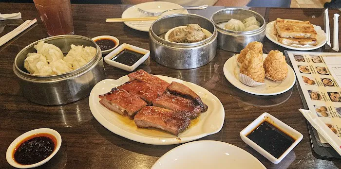 Hong Kong Bistro & Dim Sum 3