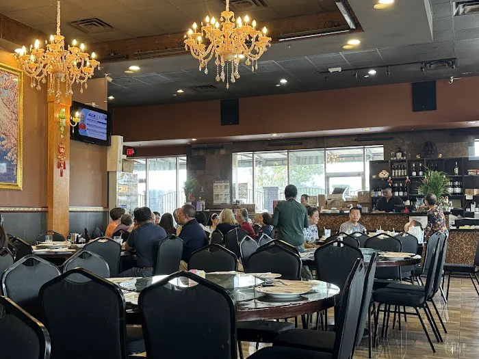 Hong Kong Bistro & Dim Sum 4