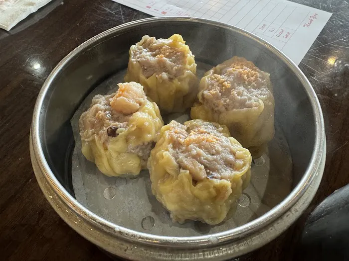 Hong Kong Bistro & Dim Sum 8