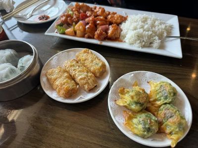 Hong Kong Bistro & Dim Sum 0