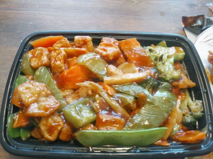 Wok & Roll 8
