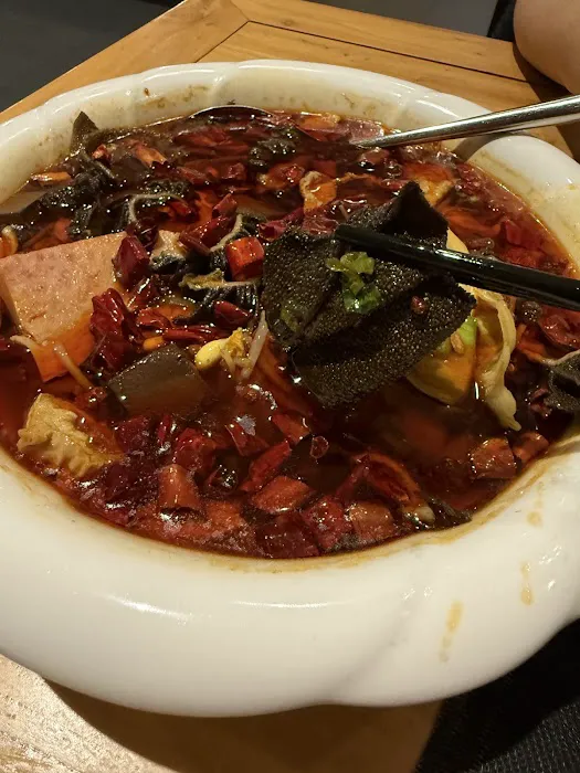 Red Pepper Sichuan Bistro 4