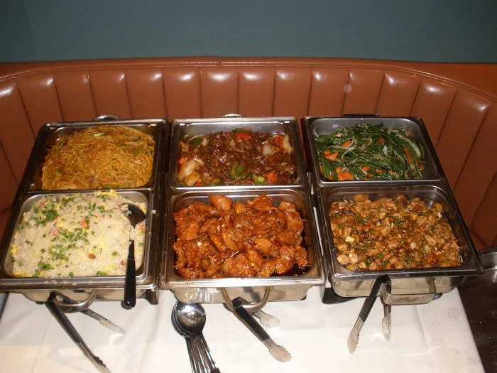 Joey Chiu's Greenspring Inn 4